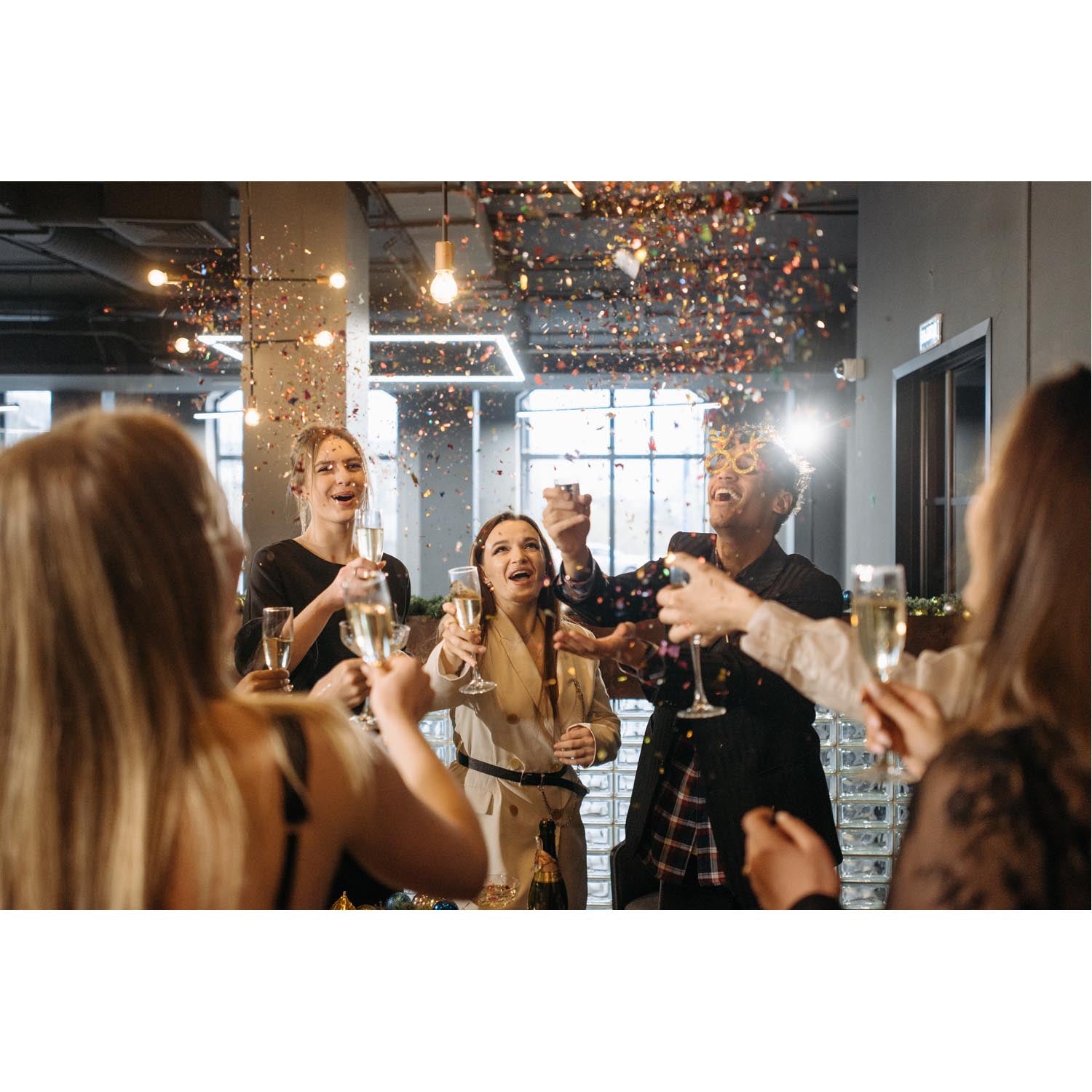 Konfetti Shooter 30 cm bunt